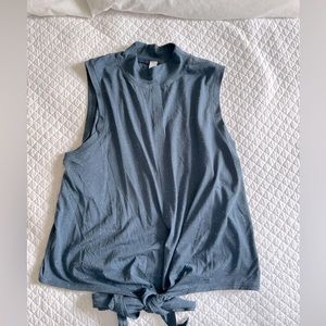 lululemon size 6 tank top